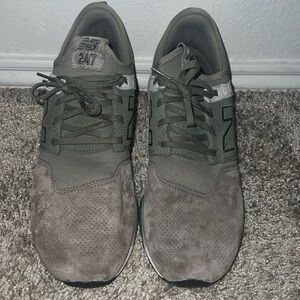 Men’s new balance 247 green suede men’s 10.5